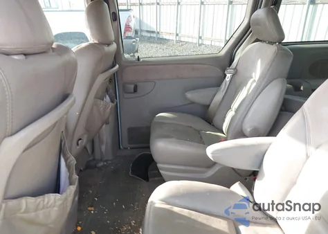 2003 Chrysler Town & Country Limited from USA, damaged, VIN 2C8GP64L53R304533